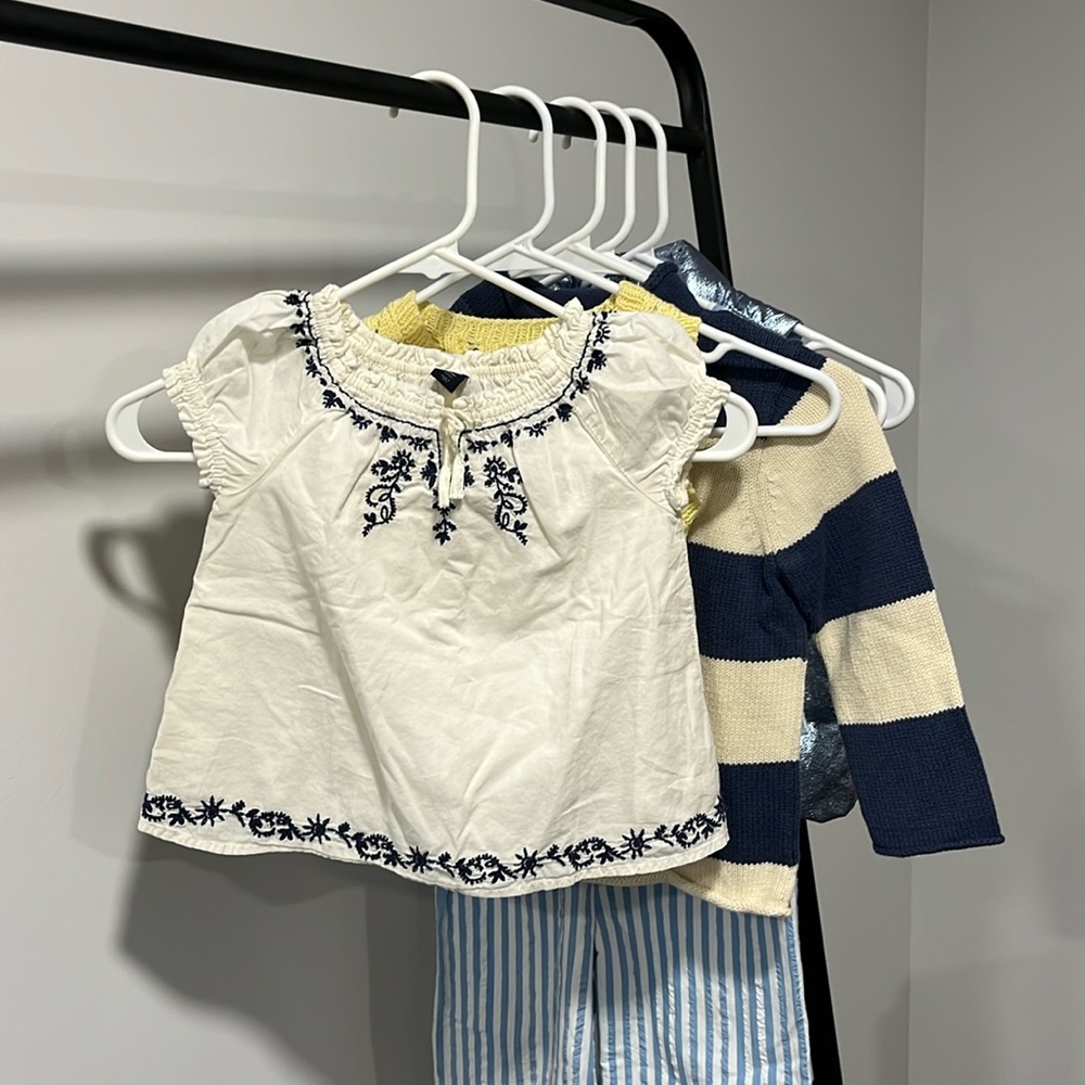 Baby Gap, J.Crew, Genuine Kids, Old Navy 3 toddler, good condition.